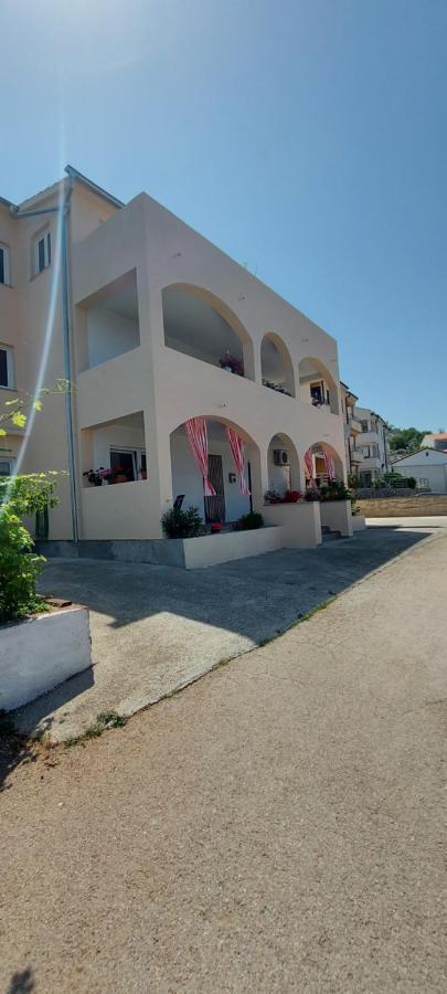 Hotel Danijel Sveti Juraj Esterno foto